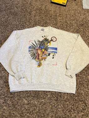 Vintage 91 Tee Jays Native American Warrior Artist Signed A.C. Molina Sweatshirt
